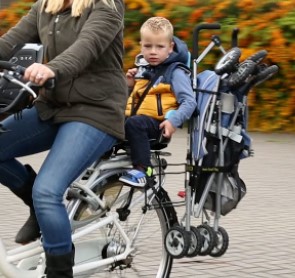 Buggy op de fiets